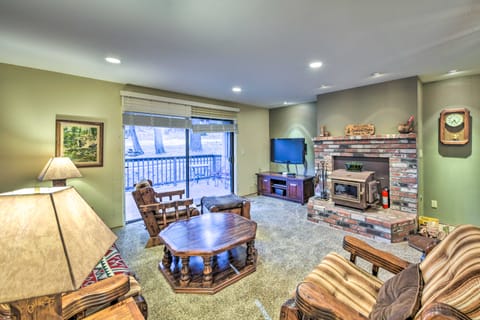 Near Fishing & Hiking: Pioneer Cabin w/ Decks House in Calaveras County