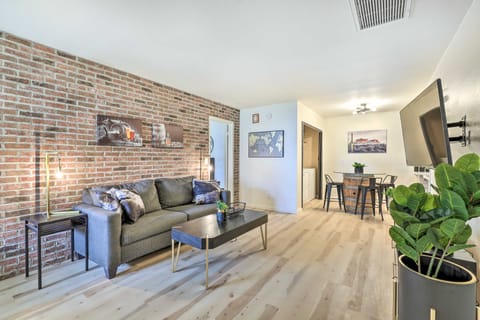 Renovated Chandler Townhome: Walk to Downtown Apartment in Chandler