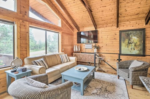 Luxe Pagosa Springs Cabin w/ Sauna & Hot Tub! House in Colorado