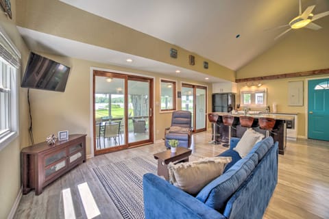 Rome City Waterfront Oasis w/ Beach & Dock! Cottage in Indiana