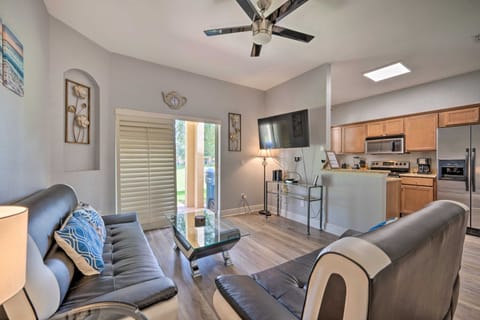 9 Mi to Disney: Sunny Resort Townhome w/ Patio! Apartment in Four Corners