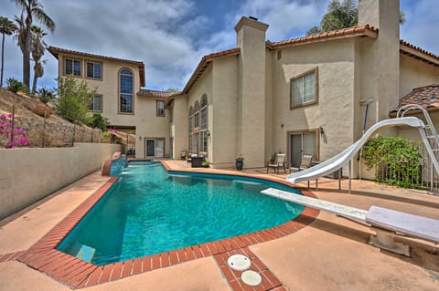 Vista Hills Retreat w/ Pool, Furnished Patio! Villa in Vista
