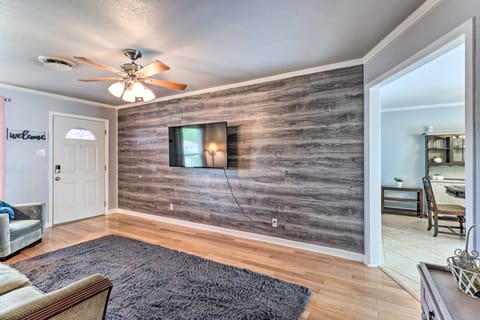 6 Mi to Fort Hood & Universities: Killeen Home House in Killeen