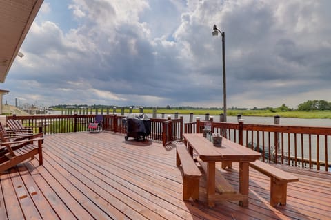 Oceanfront Milford Home w/ View & Boat Access House in Slaughter Beach