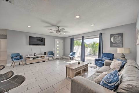 Remodeled Naples Getaway w/ Pool ~ 1 Mi to Beach! House in Naples Park