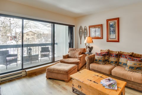 Private Ski Retreat in Avon: Eagle River Views! Apartment in Avon