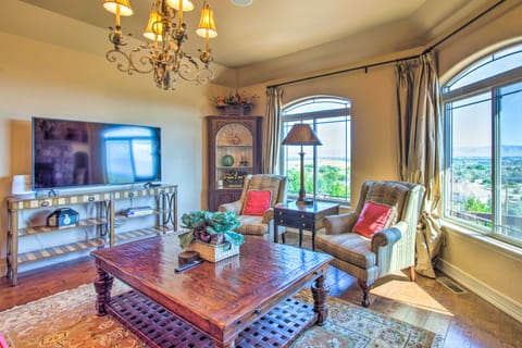 Spacious Grand Junction Home w/ Mountain View House in Colorado