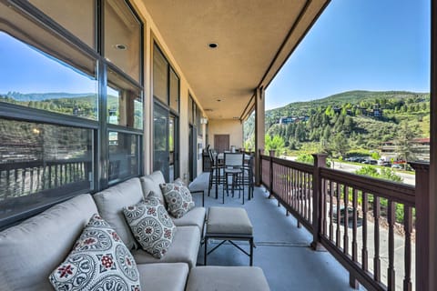 Mountain-View Condo in the Heart of Edwards! Apartment in Edwards