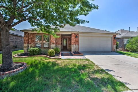 Little Elm Home < 12 Mi to Lewisville Lake! House in Little Elm
