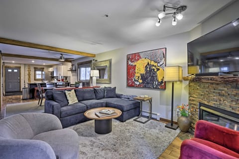 Main Street Frisco Condo w/ Private Patio! Apartment in Frisco