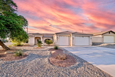 Stunning Lake Havasu Home < 2 Mi to Beach! House in Lake Havasu City