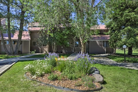 Pagosa Springs Condo Near Springs + Trails! Apartment in Pagosa Springs