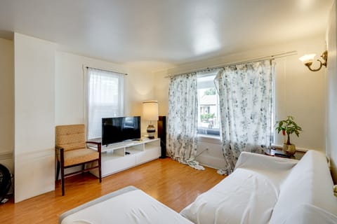 Oakland Group Retreat: Historic Home Near Downtown House in Oakland