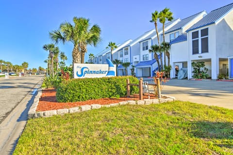 Padre Island Retreat on Canal - 2 Mi to Beach! Apartment in North Padre Island