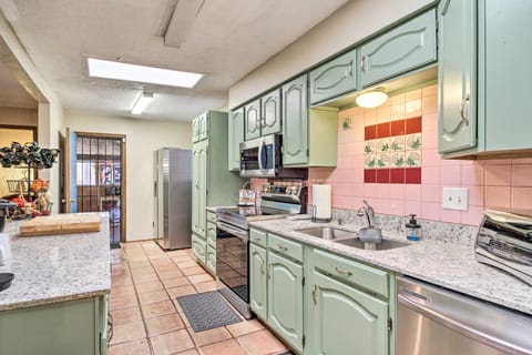 Rio Rancho Home < 14 Mi Old Town Albuquerque! Casa in Corrales