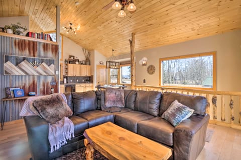 Family-Friendly Jefferson Cabin w/ Fire Pit! House in Park County