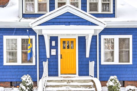 South Bend Home < 1 Mi to Notre Dame! House in South Bend