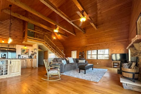 Charming Cabin w/ Hot Tub, Fire Pit & Views! Maison in Buffalo River