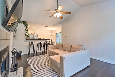 Cozy Austin Area Home w/ Yard, 20 Mi to Dtwn! House in Cedar Park