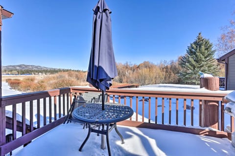 Big Bear Lake Home w/ Grill, 4 Mi to Slopes! Appartement in Big Bear