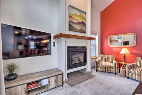 Tasteful Mountain Getaway on Frisco Bike Path House in Frisco