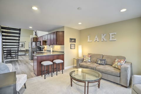 'Phoenix Nest' South Haven Condo: River View! Eigentumswohnung in South Haven