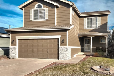 Littleton Home w/ Deck - 24 Mi to Denver! House in Highlands Ranch