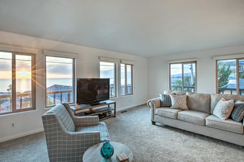 Pet-Friendly Cayucos Home w/ Ocean Views! House in Cayucos