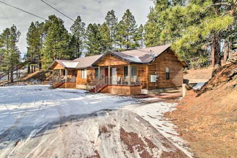 Lavish Alpine Arizona Cabin Rental w/ Views! House in Alpine