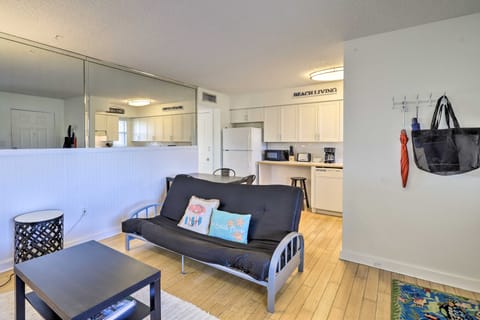 Pet-Friendly Cape Canaveral Condo Near Beach! Apartment in Cape Canaveral