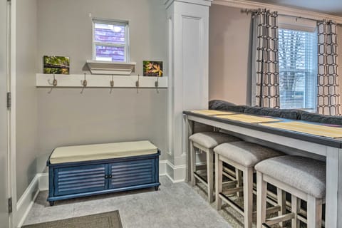 Charming Greencastle Home < 1 Mi to DePauw! House in Indiana