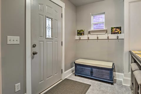 Charming Greencastle Home < 1 Mi to DePauw! House in Indiana