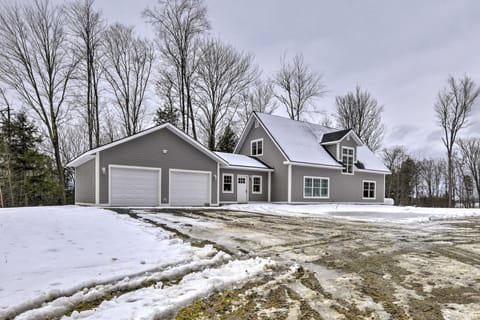 Cozy Vermont Escape - Near Golfing & Skiing! House in Hyde Park