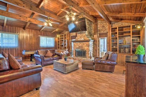 San Antonio Home w/ Pool, Near Lackland AFB! House in San Antonio