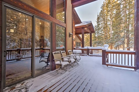 Blue River Home w/ Hot Tub, 6 Mi to Skiing! House in Blue River