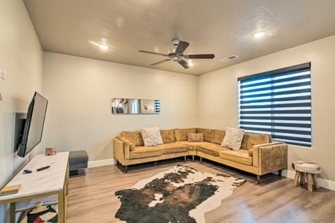 Townhome in Heart of Kanab + Fire Pit Condo in Kanab
