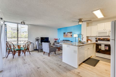Newly Remodeled Kailua-Kona Condo w/ Pool Access Apartment in Holualoa