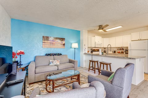 Newly Remodeled Kailua-Kona Condo w/ Pool Access Apartment in Holualoa