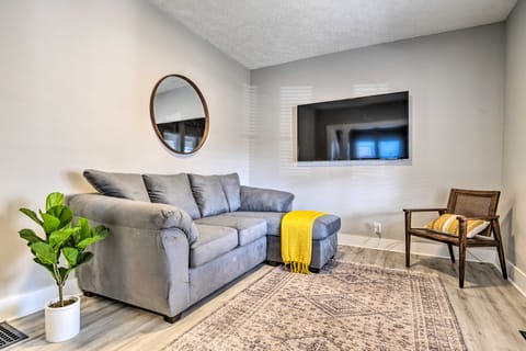 Indianapolis Home ~ 1 Mi to Fountain Square House in Indianapolis