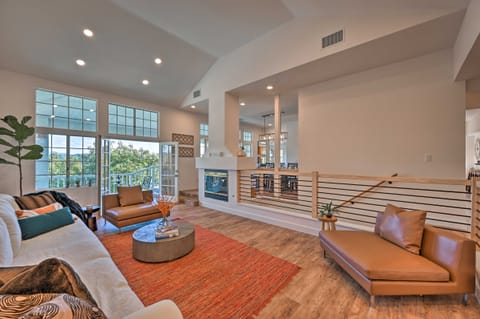 Fallbrook Home w/ Game Rooms & Amazing View! Villa in Fallbrook