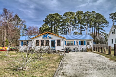 'Horseshoe Haven' Escape w/ Private Pool! Appartement in Chincoteague Island