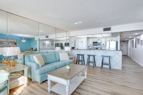 PCB Vacation Rental w/ Sweeping Ocean Views! Apartment in Edgewater Gulf Beach