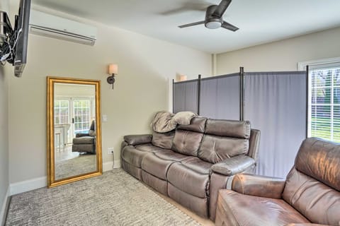 Pleasant Hill Studio w/ Pool & Hot Tub Access Apartment in Pleasant Hill