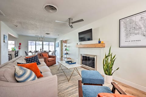 < 4 Mi to Dtwn Palm Springs: Home w/ Private Patio House in Palm Springs