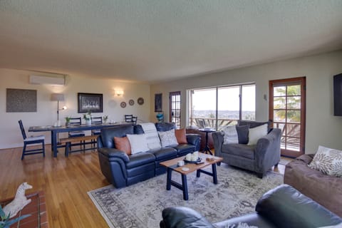 Charming Spring Valley Retreat w/ Private Pool! House in Spring Valley