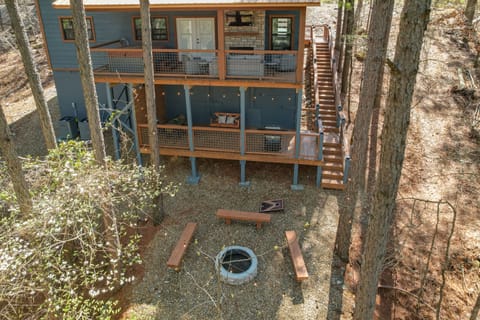 Serene Broken Bow Cabin w/ Hot Tub & Fire Pit! House in Oklahoma