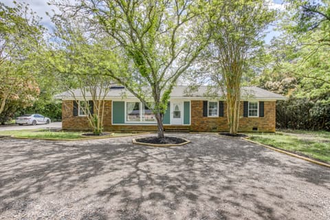 Myrtle Beach Golfer's Retreat: 5 Mi to Beach! House in Socastee