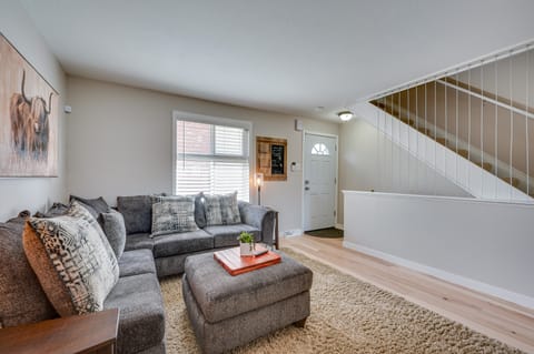 Dog-Friendly Arvada Home: 7 Mi to Downtown Denver Apartment in Arvada