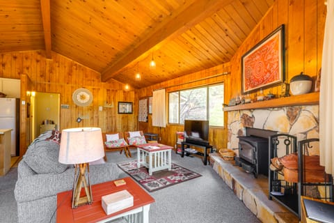 Serene Groveland Cabin Rental Near Yosemite! House in Groveland