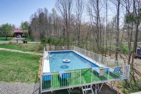Near Lake Anna: Gem w/ Saltwater Pool & Arcade! House in Lake Anna